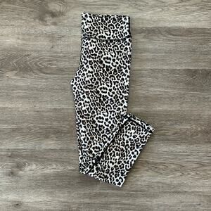 ZYIA Active Brilliant Scrunchy What Leopard Print Leggings